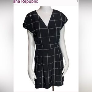 $99 Banana Republic Black & White Windowpane Cap Sleeve Tailored Faux Wrap Dress
